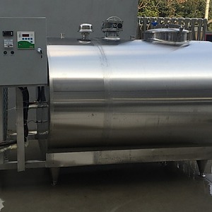 Танк охладитель молока открытого типа 1000 литров MT-028