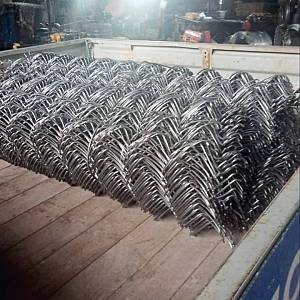 Сетка рабица 100x100x5 мм, рулон 1,5х10 м (концы не загнуты)